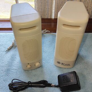 MLI 691PA 1990s Vintage Desktop PC Speakers 3.5mm w/ AC Adapter – Hum Issue
