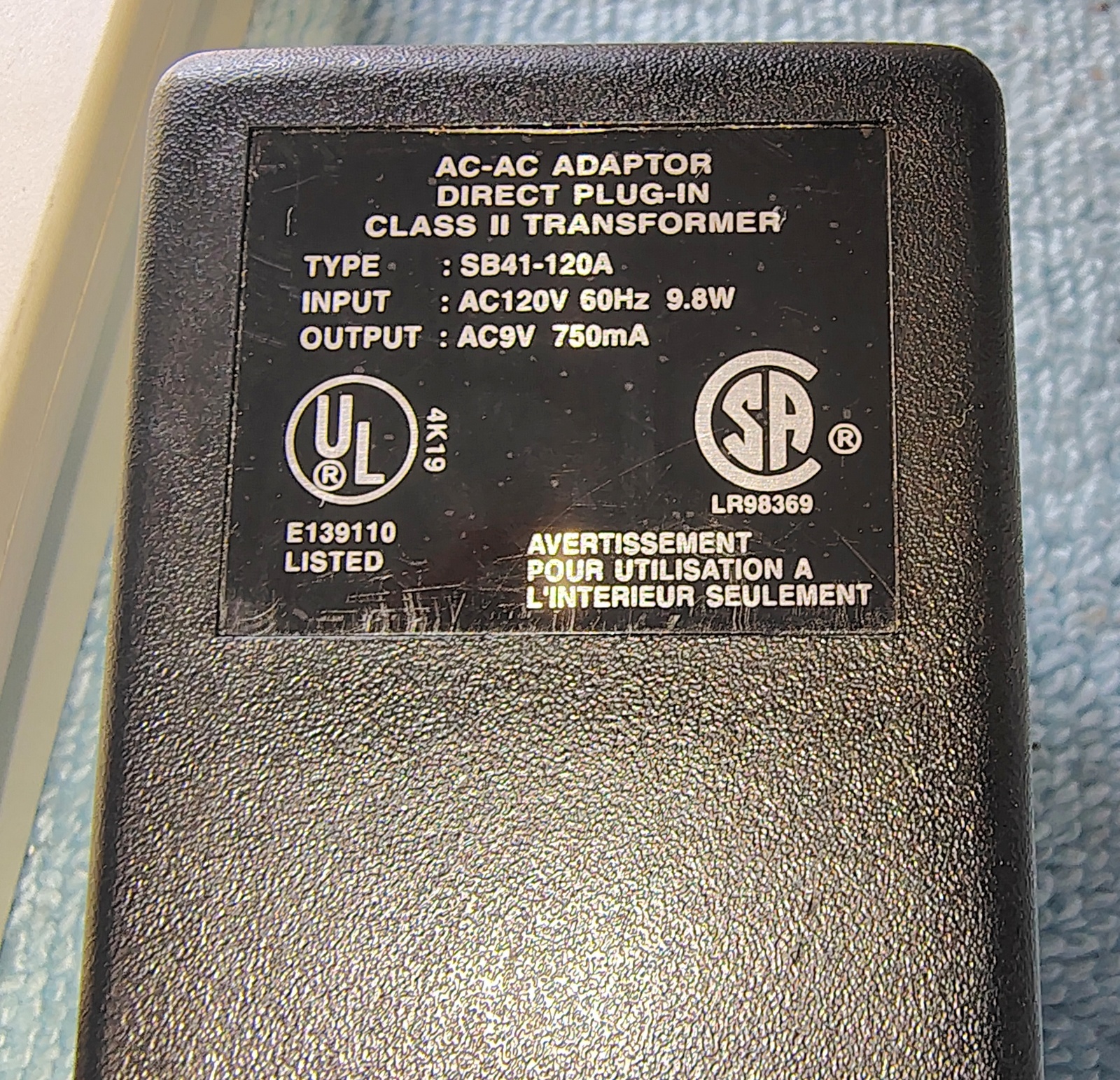 Genuine Hayes Accura 2400 External Modem 5800AM w/ AC Adapter SN A00158003640 - Image 4