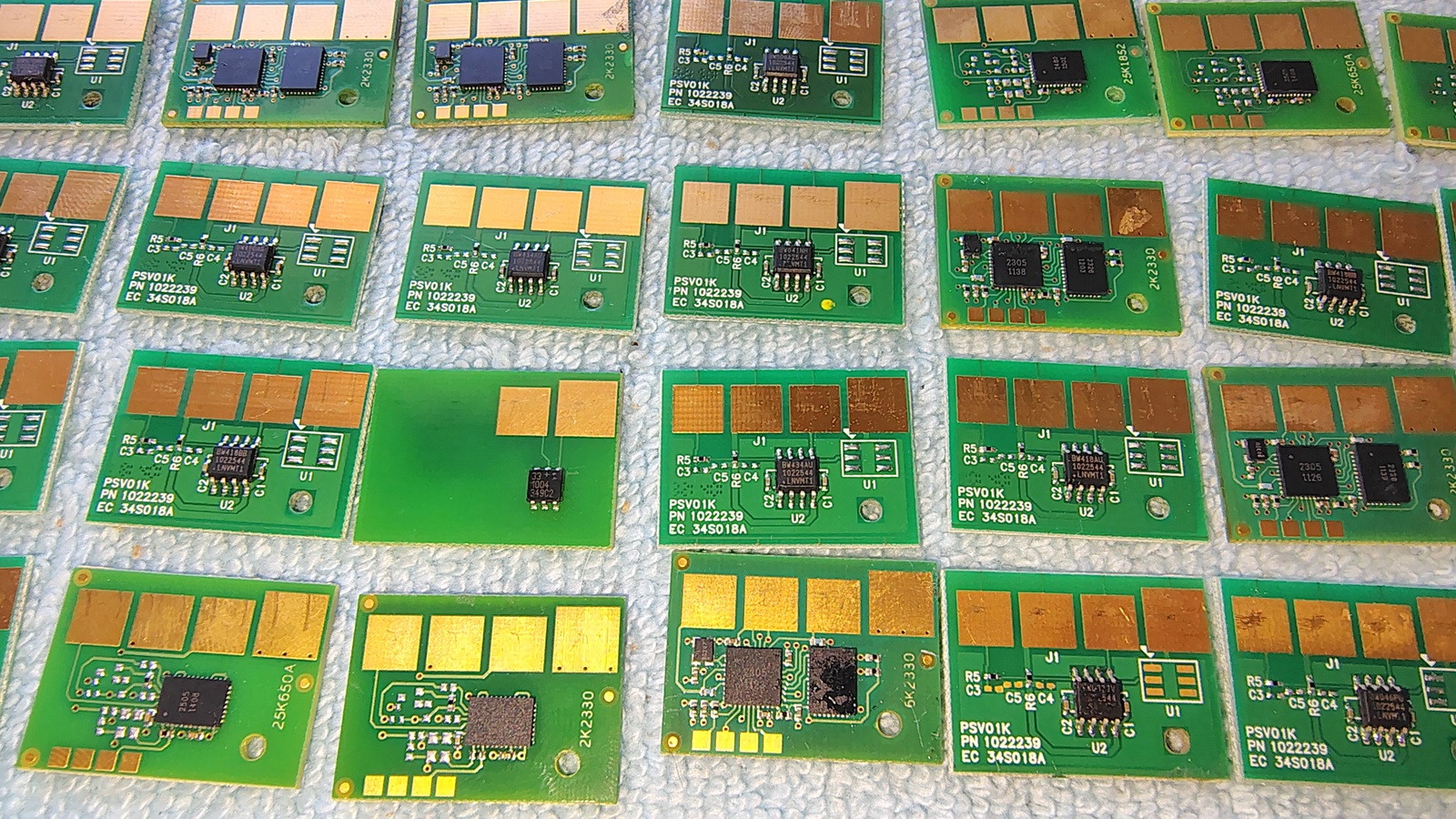 60x Toner Chip PCB Lot 4.7oz Printer Cartridge Smart Chips Gold Contact 2010s - Image 4