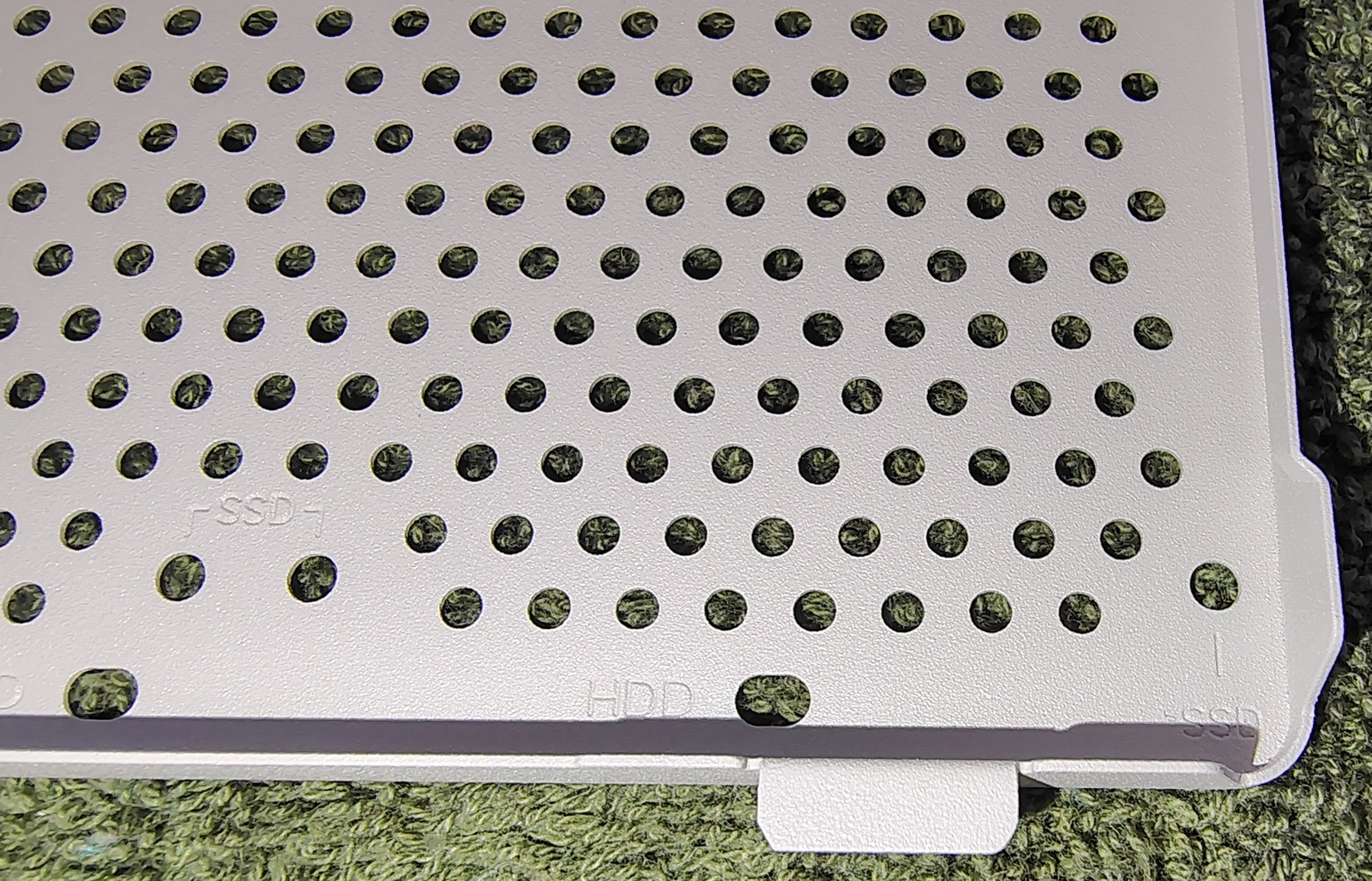 ASUS PA401 Wood Edition Steel Beige HDD SSD Mounting Bracket Plate Caddy, Screws - Image 11