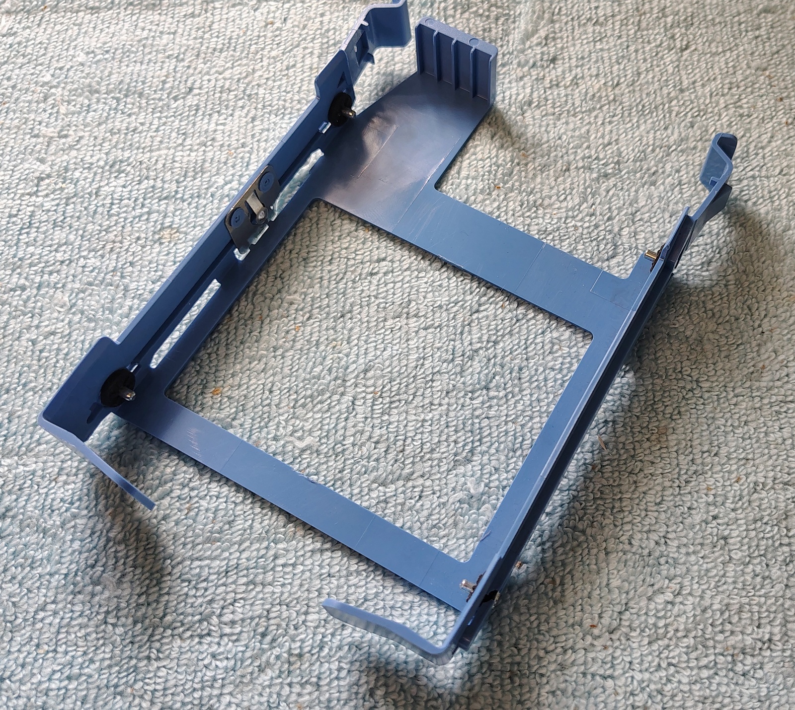 Dell Foxconn C-3598 Tool-Free Hard Drive Caddy Drive Carrier Blue PC+ABS Mount