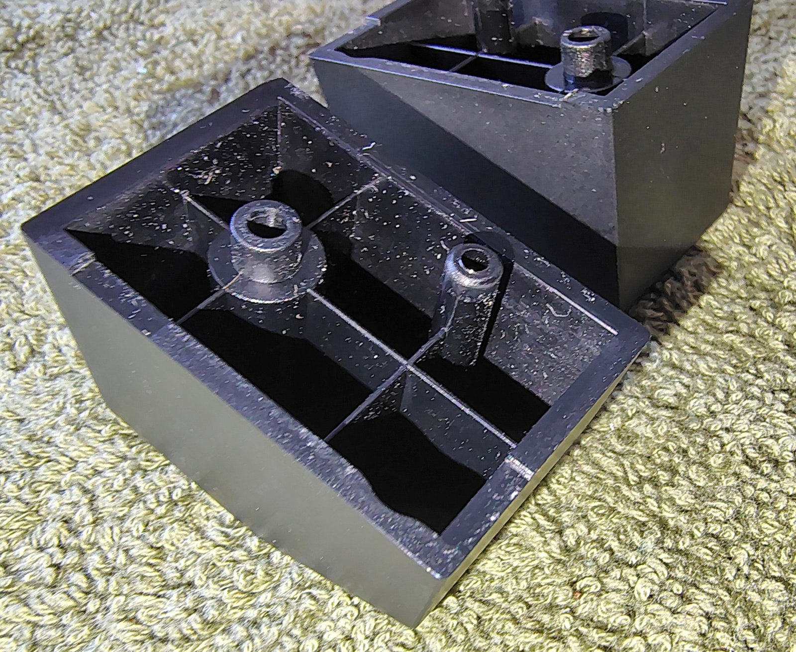 Corsair iCUE 4000D 4000D Airflow 4000X Rear Case Feet (2) OEM w/ Screws - Image 7