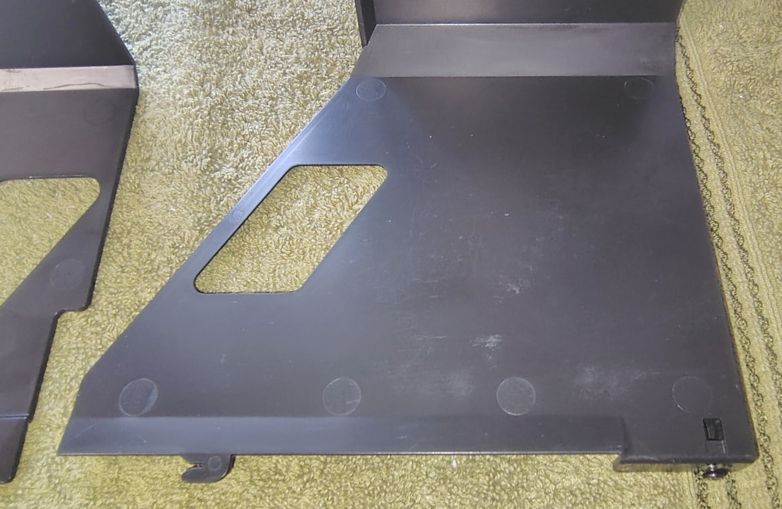 Corsair CC-8900075 Black Plastic PSU HDD Shroud Assembly 400C 400Q Crystal 460X Complete - Image 18
