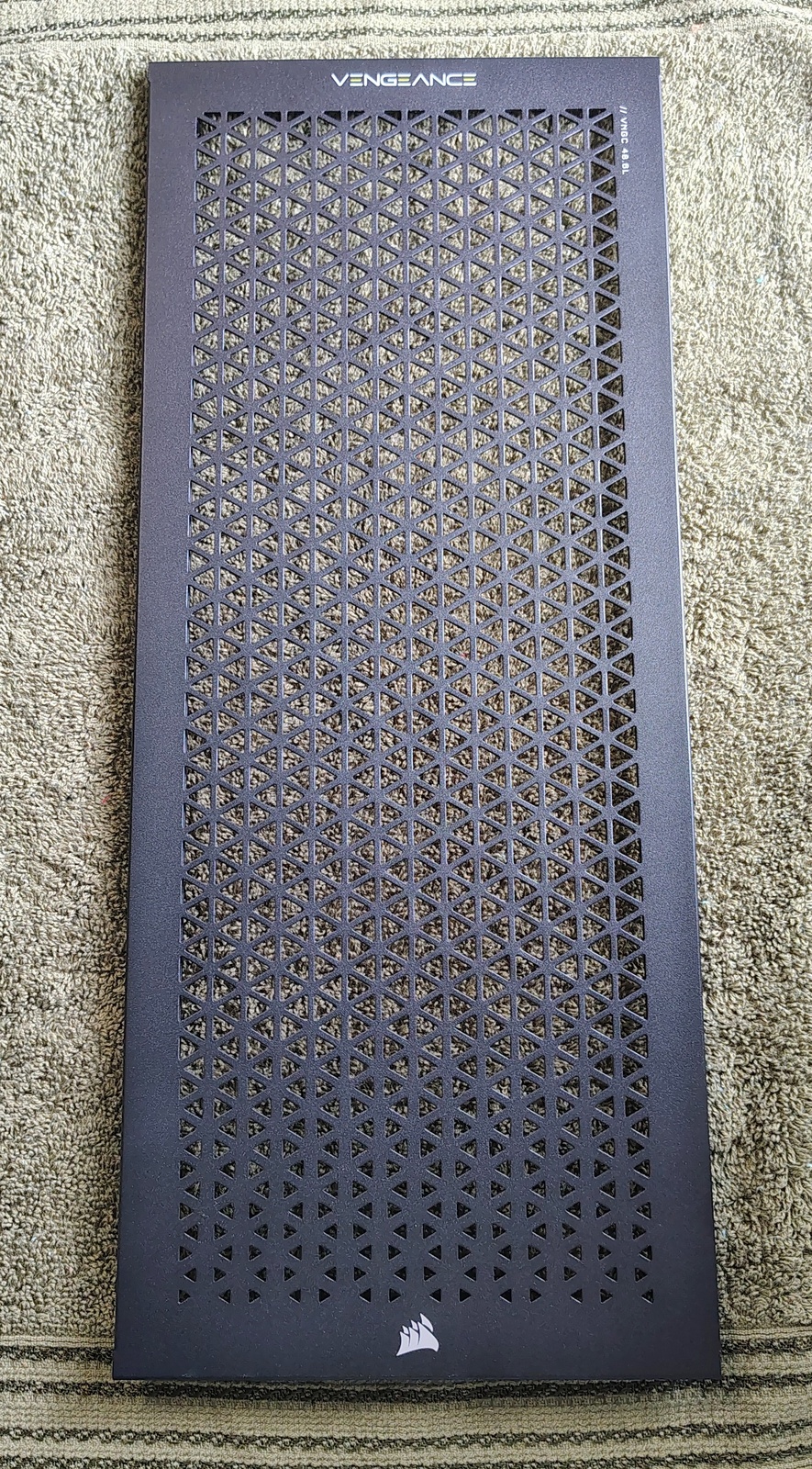 Corsair Vengeance a7200 VNGC 48.6L Front Mesh Panel Bezel for 4000D Chassis