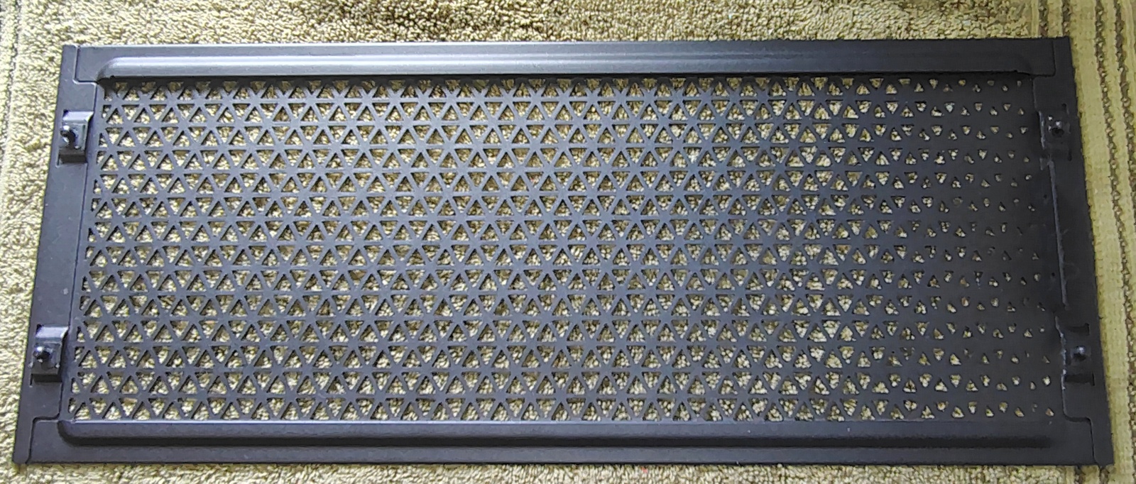 Corsair Vengeance a7200 VNGC 48.6L Front Mesh Panel Bezel for 4000D Chassis - Image 7