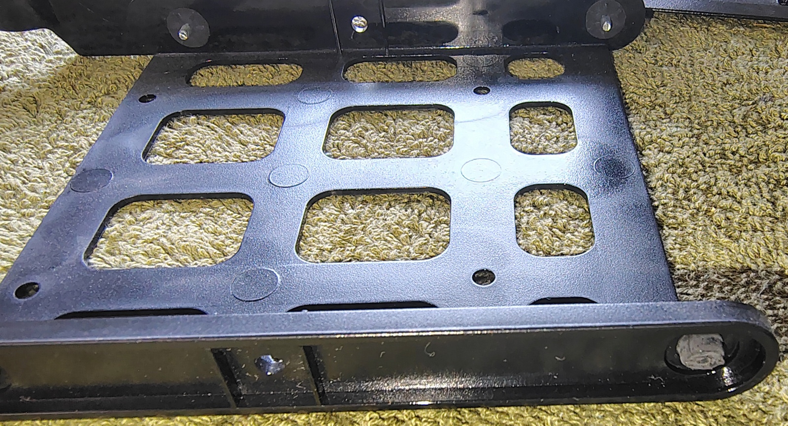 Corsair HDD Cage Assembly with 2 Drive Trays for Carbide 400C 400Q 460X - Image 5