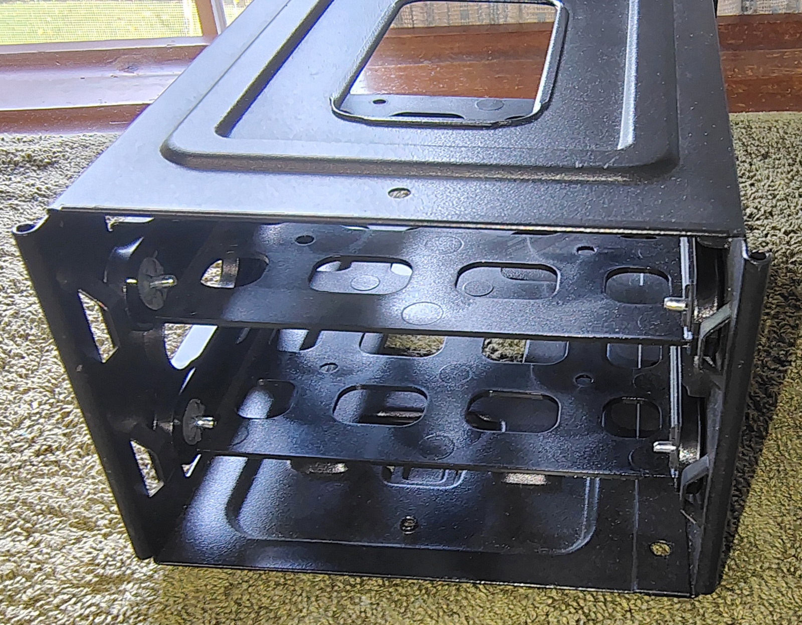 Corsair HDD Cage Assembly with 2 Drive Trays for Carbide 400C 400Q 460X - Image 12