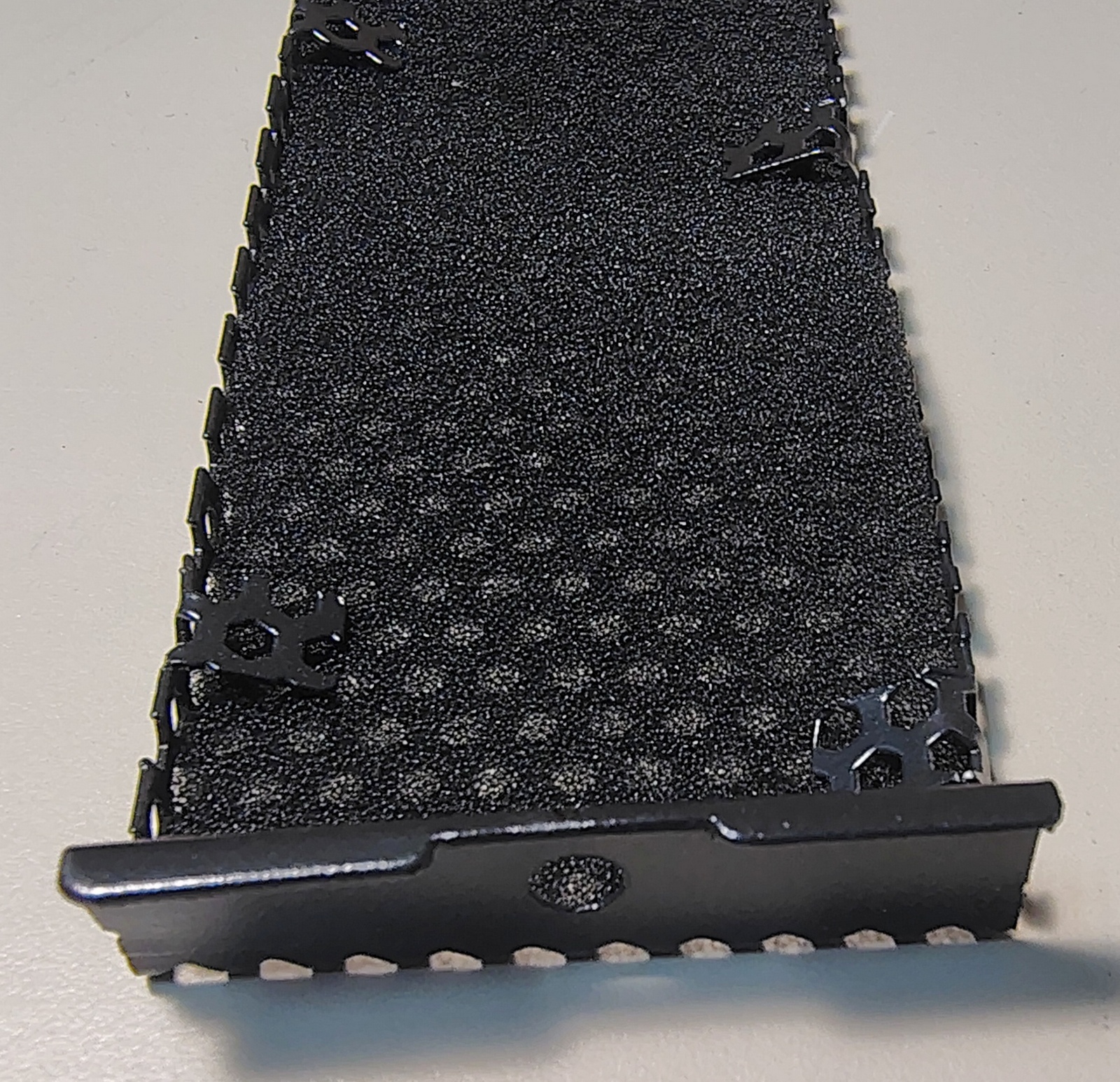 Thermaltake Versa H25 5.25" Drive Bay Cover Mesh Filter Faceplate OEM Black Steel - Image 6