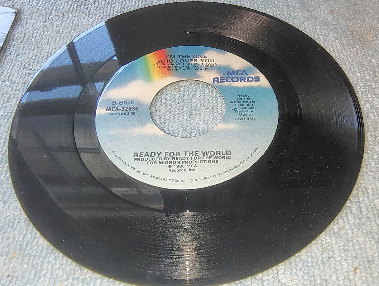 Ready For The World - Oh Sheila 7" 45 RPM Vinyl Single (1985 MCA-52636) - Image 6