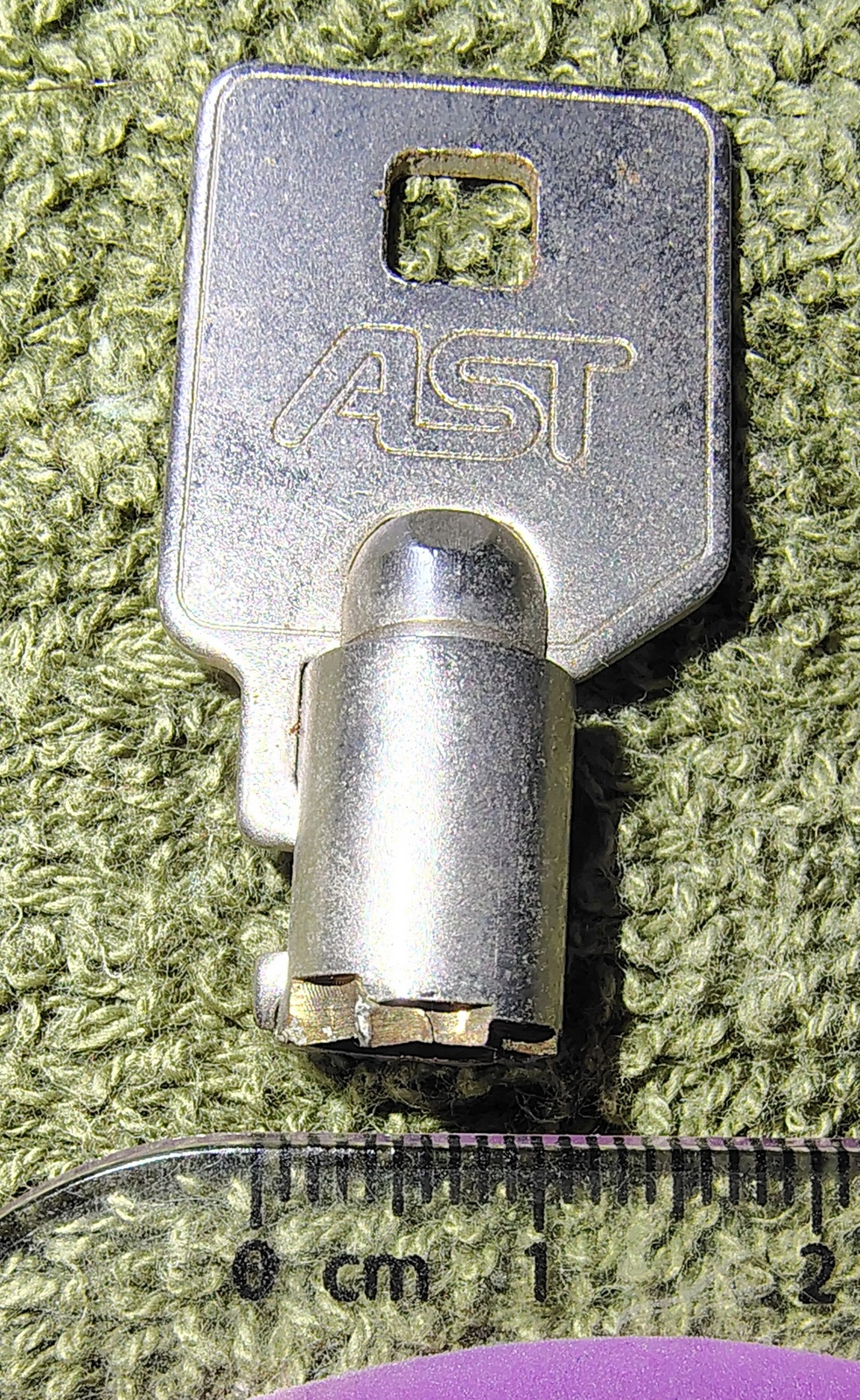 AST Tubular Security Key Code 2509 Vintage Computer Case Lock Key