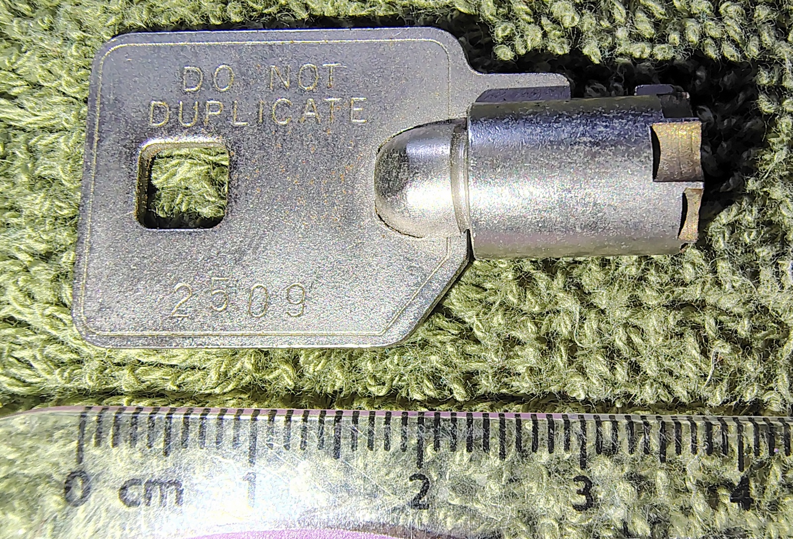 AST Tubular Security Key Code 2509 Vintage Computer Case Lock Key - Image 2